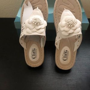 New Cliffs wedge sandals by White Mountain